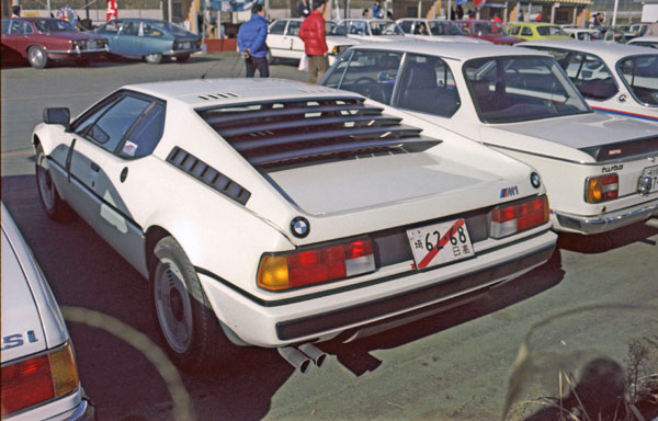 (13-2b)(81-11-06) 1978-81 BMW M1 Coupe.jpg