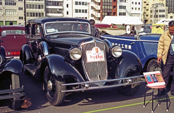 (13-2b)91-04-22 1932-34 Graham 4dr Sedan.jpg