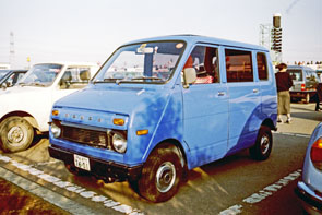 (13-3c)(85-16-19) 1972-74 Honda Life StepVan.jpg