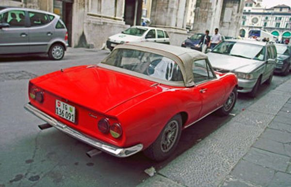(14-2b)(01-18-02) 1970-73 Fiat Dino 2.4ℓ Pininfarina Spider.jpg