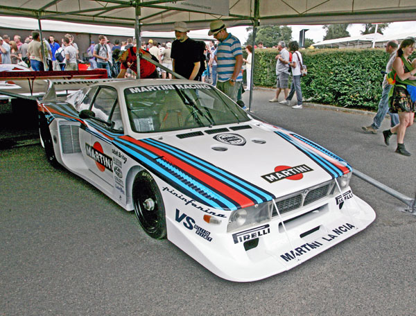 (14-3a)10-07-04_0657 1981 Lancia Beta monteCarlo.JPG