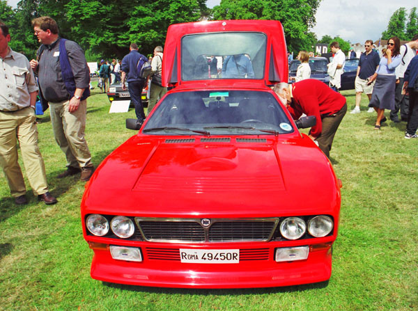 (14-4a)00-46-16 1982 Lancia Rallye 037.jpg