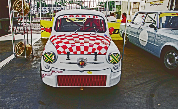 (16-1a)(01-38-35) 1966-67 Fiat Abarth 1000 TC Corsa.jpg