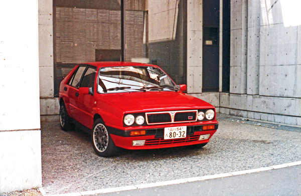 (16-4a)91-08-22  1989 Lancia Delta HF Integrale 16V.jpg