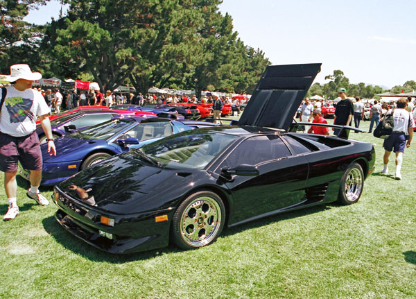 (17-02a)(98-17-33) 1991 Lamborghini Diablo VT.jpg