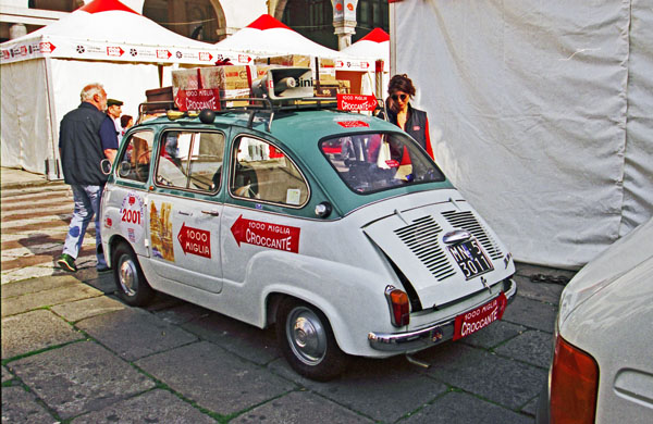 (17-5c)(30-)(01-07-36E) 1961 Fiat 600D Multipla.jpg