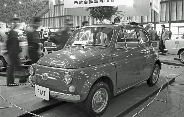 (20-11a)(191-10) 1968 Fiat 500.jpg