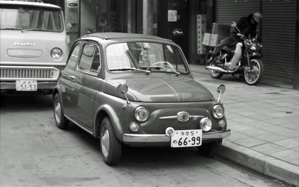 (20-7a)(183-50) 1968-72 Fiat 500F 2dr Berline.jpg