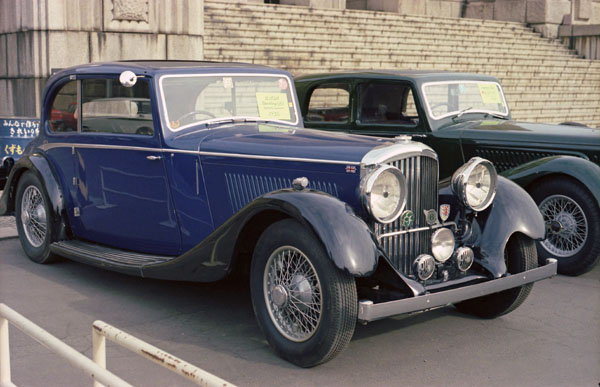 (21-2e)(81-02-28) 1935 Bentley 3.5litre Barker Sport Saloon.jpg