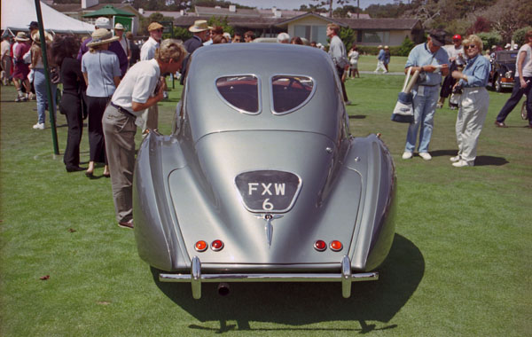 (22-7f)(98-30-33) 1938 Bentley 4 1／4 Litre Pourtout Coupe.jpg