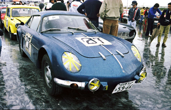 (30)(81-06-23) 1967 Renault Alpine A110.jpg