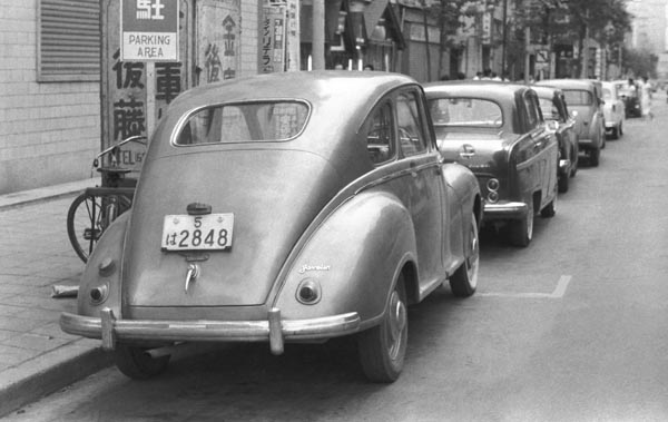 (301-2c)(039-33) 1947-53 Jowett Javelin Saloon(銀座）.jpg