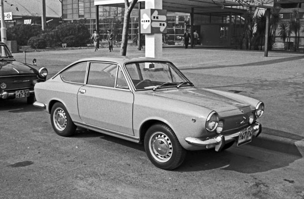 (31-3b)(208-16) 1965-72 Fiat 850 Coupe.jpg