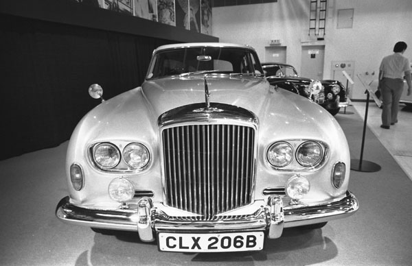 (36-2a)277-26 1964 Bentley S3 Continental Flying Spur.jpg