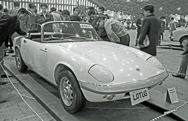 (45-1b)(190-32) 1968 Lo               tus Elan S3 dhc.jpg