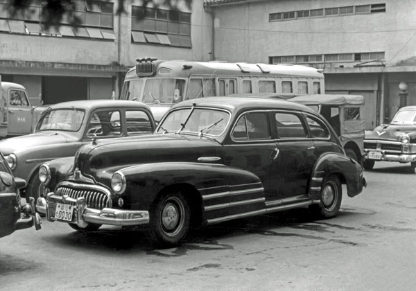 (47-1a)(023-08)b 1947 Buick Super 4dr(修正済）.jpg