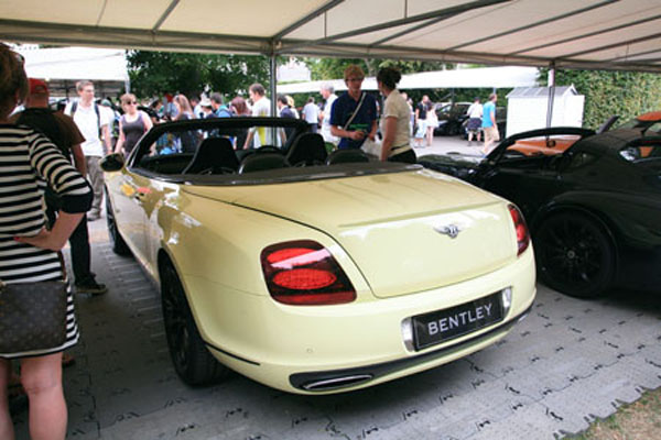 (50-5b) 10-07-04_0943 2010 Bentley Continental Supersport Convertible.JPG