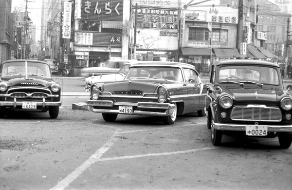 (57-2a)(041-15) 1957 Toyopet Crown Dx／1957 Lincoln Premiere／1959 Datsun1000(211).jpg