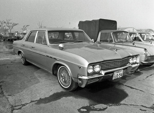 (65-2a)(228-03) 1965 Buick Skylark 4dr Sedan.jpg