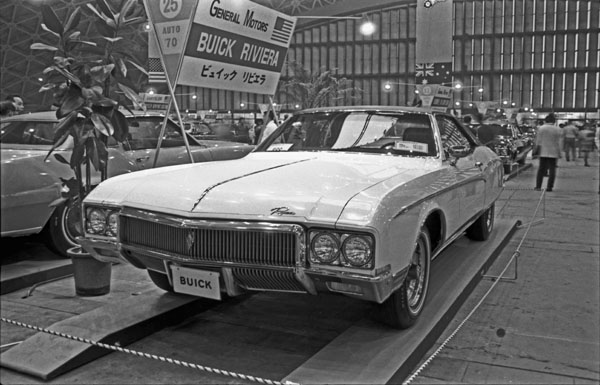(70-6a)(223-12) 1970 Buick Riviera 2dr Hardtop Coupe.jpg