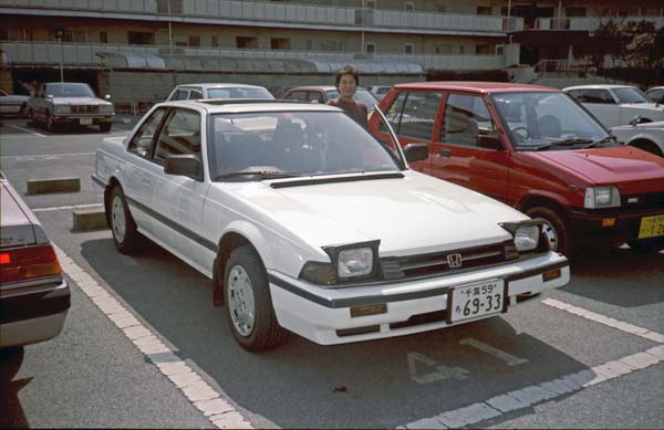 (9-1c)(86-03-04) 1985 Honda prelude 2.0 Si.jpg