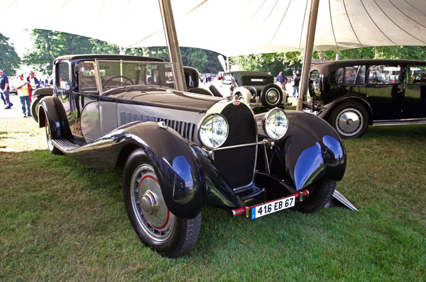 M-BASE エムベース ｜ 街角のクルマたちAtoZ