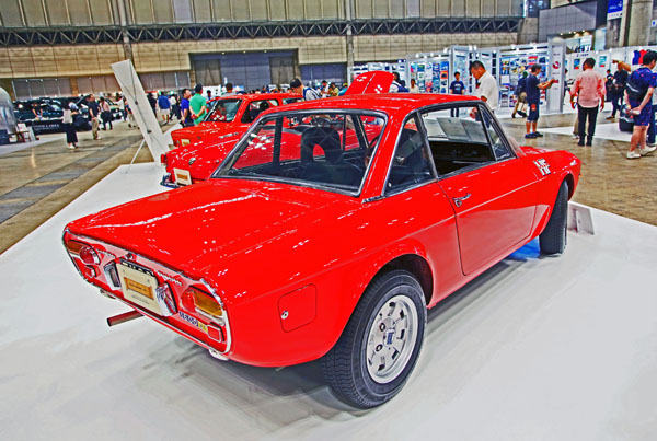 M-BASE エムベース ｜ 街角のクルマたちAtoZ