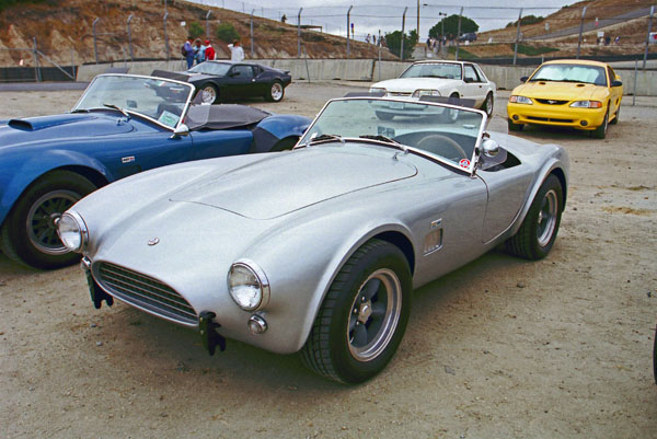 01-1a (04-65-02) 1963-65 AC Cobra 289　（ラグナ・セカ）.jpg