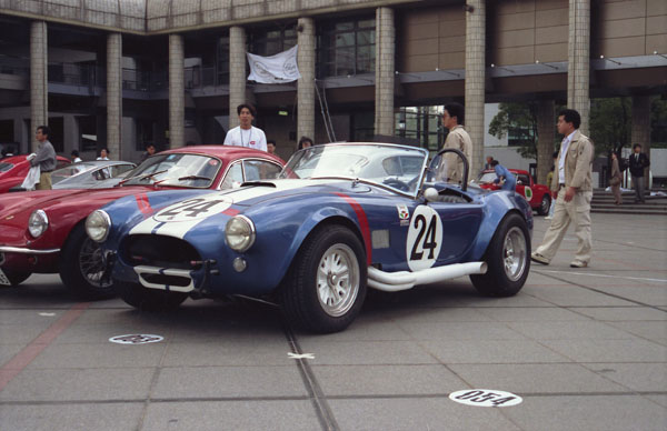 01-2b 89-11-37E 1964 AC Cobra 289 Racing.jpg