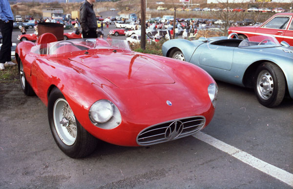 02(80-12-04) 1955 Maserati 300S.jpg