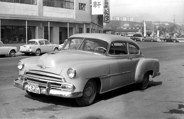 02-1a (078-33) 1951 Chevrolet Fleetline DeLuxe 2dr. Sedan.jpg