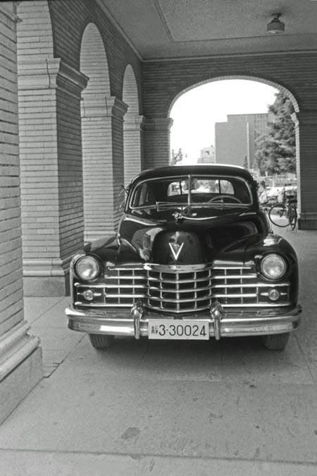 02-2a  006-20＊ 1947 Cadillac 62 4dr Sedan.jpg