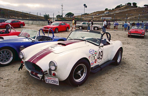 02-2a (04-64-26) 1964-66 AC Cobra 427（ラグナ・セカ）.jpg