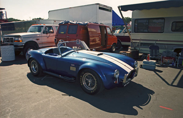 02-5a (99-26-33) 1964-66 Shelby Cobra 427.jpg