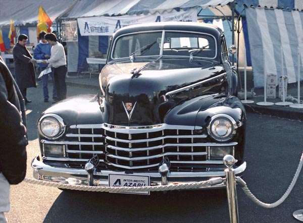 03-1a (86-02-28) 1948 Cadillac Series75 Fleetwood Limousine - コピー.jpg