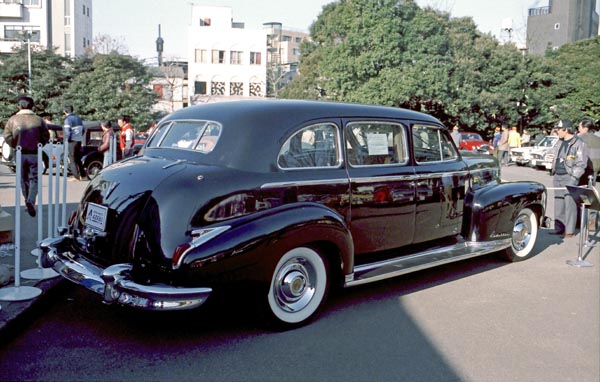 03-1b  (86-02-26) 1948 Cadillac Series75 Fleetwood Limousine.jpg