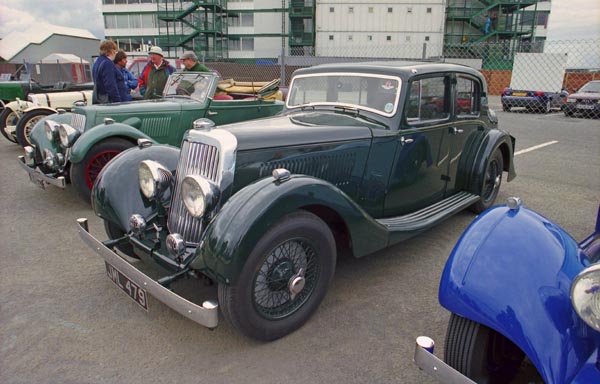 03-2a(00-31-18) 1937-39 AstonMartin 15／98 2Litre Long SportsSaloon.jpg