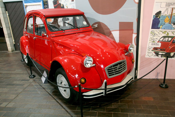 04-3a 07-06-25-0962 1986 Citeoen 2CV6 Special.JPG