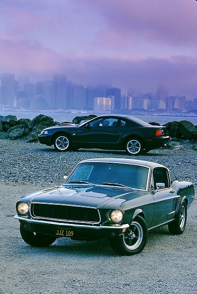 05-10-17 1968 Bullitt Mustang Rep y 2001 Bullitt Mustang GT.jpg