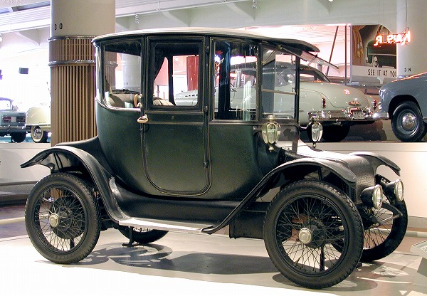 05-13-13 1914 Detroit Electric Brougham.jpg