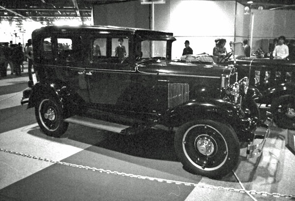 05-1c 274-57 1929 Chevrolet Intrenational Model AC 4dr Sedan.jpg