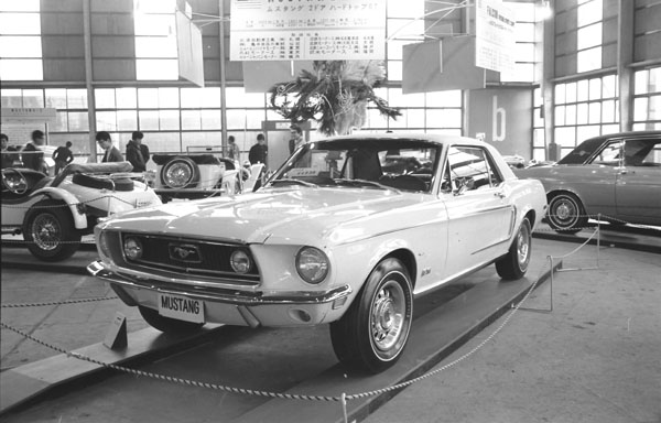 05-2 (195-34) 1968 Ford mustang GT Hardtop.jpg