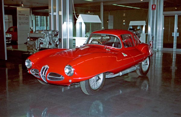 05-2a(97-07-14) 1952 Alfa Romeo 1900 C52 Disco Volante.jpg