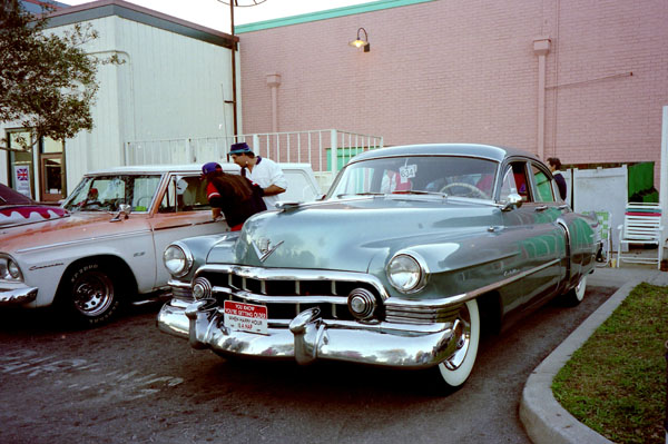 05-2b (98-F10-30) 1950 Cadillac Series61 4-door Sedan.jpg