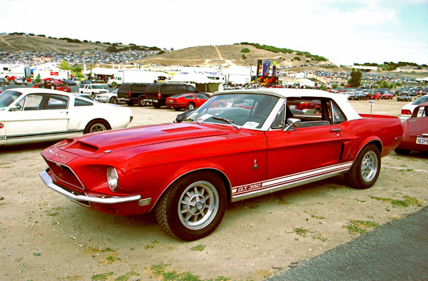 05-3a (04-63-33) 1968 Shelby Cobra GT350（ラグラ・セカ）.jpg