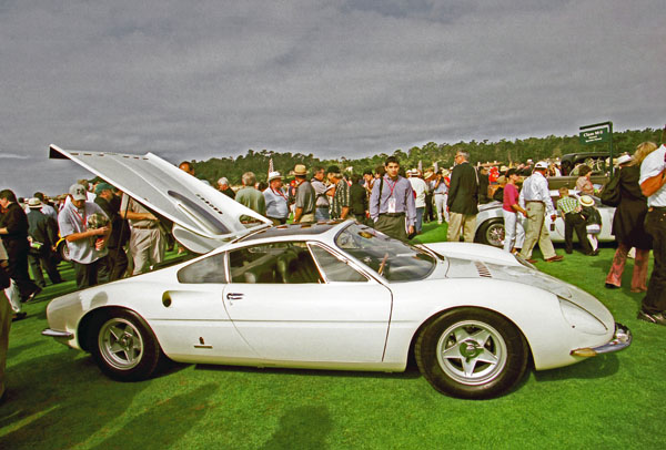 06-1c (04-69-29) 1966 1966 Ferrari 365P Pininfarina 3posti Special.jpg