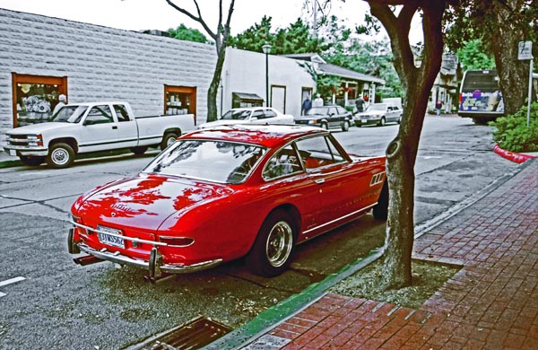 06-2c (98-21-15) 1964 Ferrari 330GT 2+2 Pininfarina Cpupe.jpg