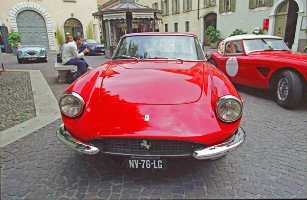 07-1a (01-19-27) 1966-8 Ferrari 330 GTC Pininfarina Coupe.jpg