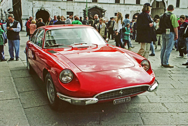 07-3a (97-44-26) 1967-71 Ferrari 365 GT 2+2 Pininfarina Coupe.jpg
