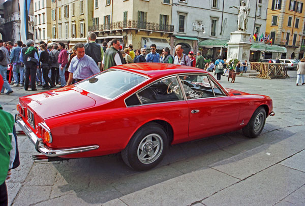 07-3b (97-44-27) 1967-71 Ferrari 365 GT 2+2 Pininfarina Coupe.jpg